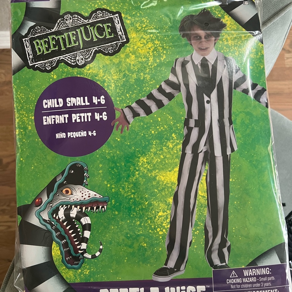 Beetlejuice Costume